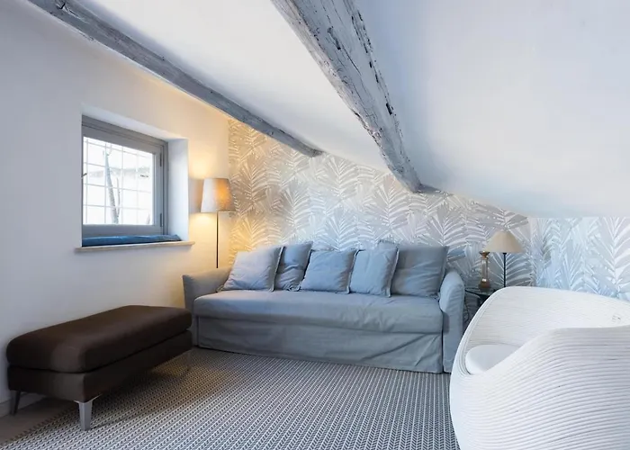 Terrace Apartment *